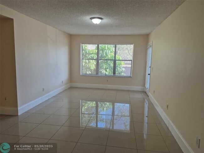 Building Photo - 4281 W McNab Rd