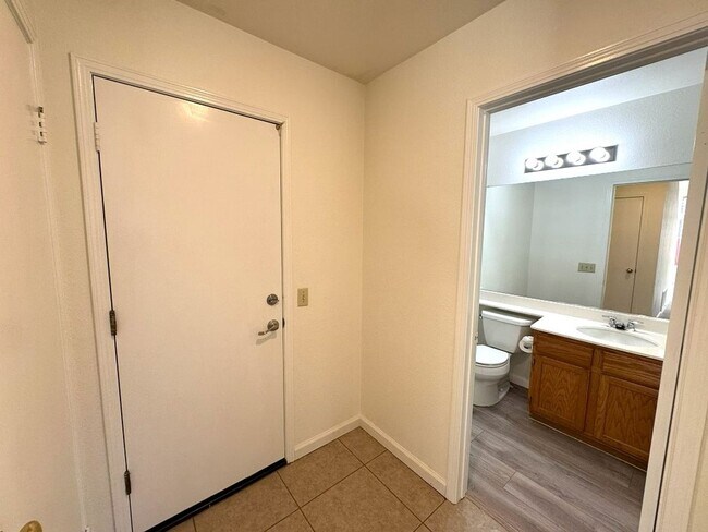 Building Photo - Beautiful House in the heart of Temecula - Close to Everywhere