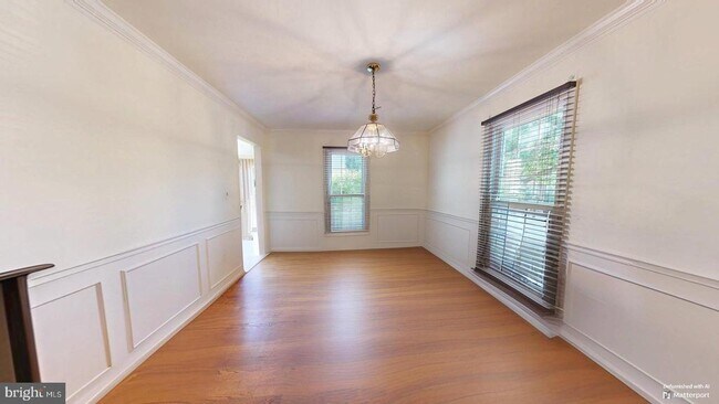 Building Photo - 6279 Walkers Croft Way