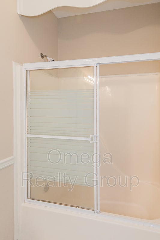 Building Photo - 1434 Amberley Woods Cv