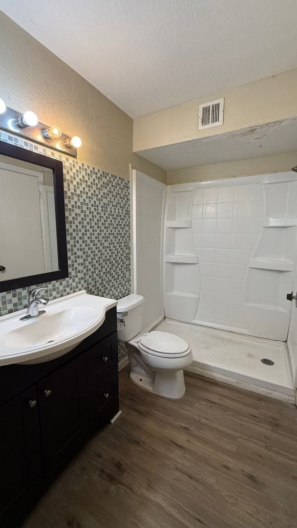 Building Photo - Spacious 2-bed, 1-bath apartment - Ponte Verde at Palm Beach Lakes