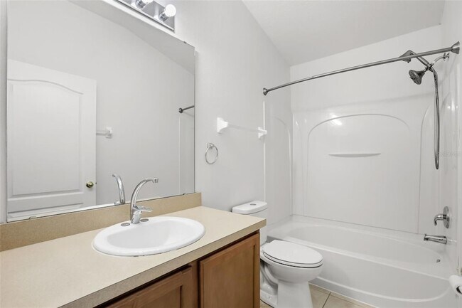 Building Photo - 3310 Pine Oak Trail