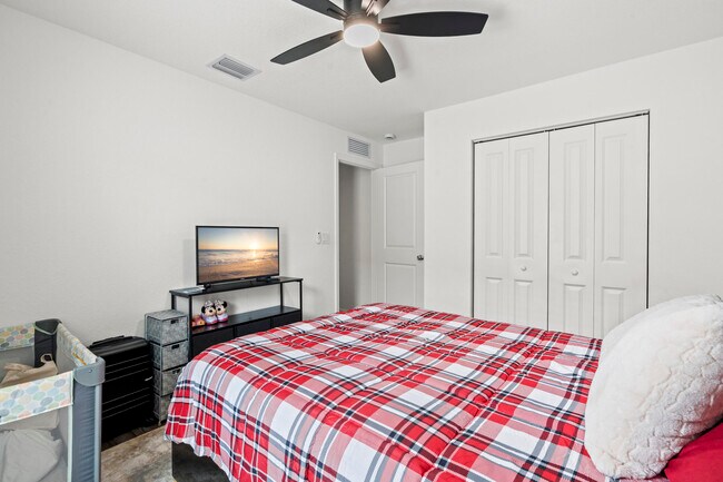 Building Photo - 701 Carlyle Wy