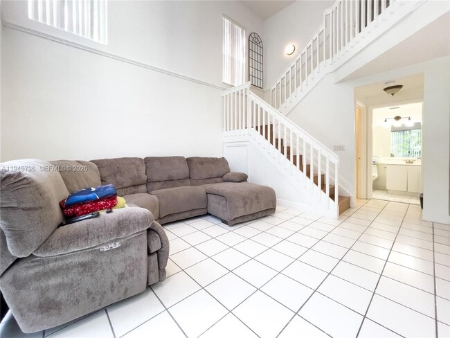 Building Photo - 931 Opal Terrace