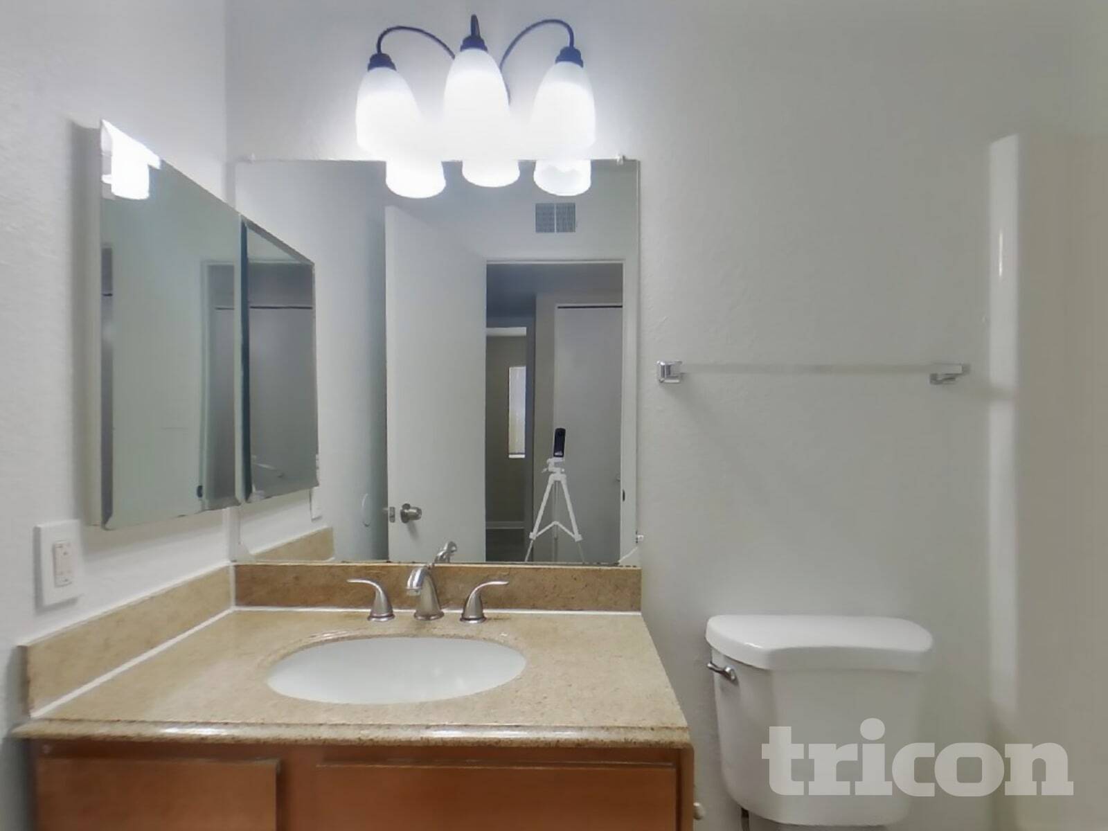 Building Photo - 17834 N 9th Ave