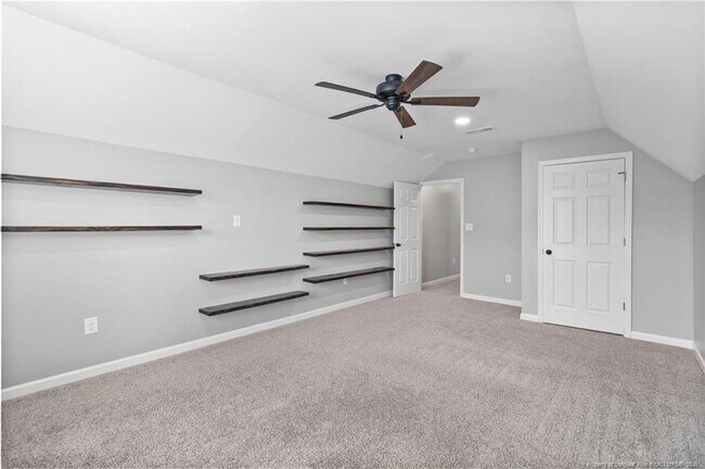 Building Photo - 118 Newport Ct