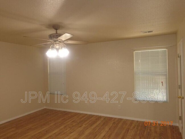 Building Photo - 5065 Pradera St