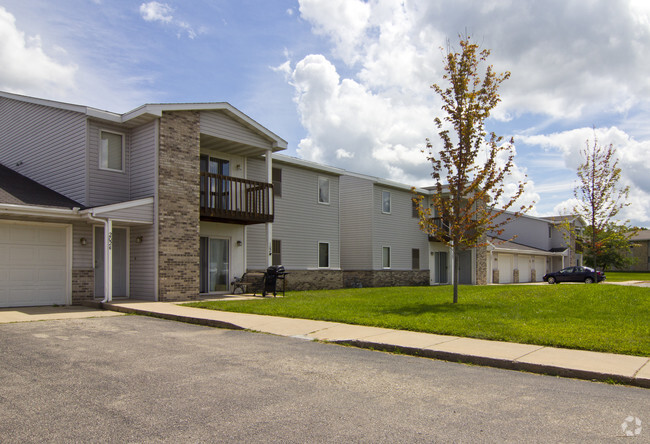 Building Photo - Hillview Apartments