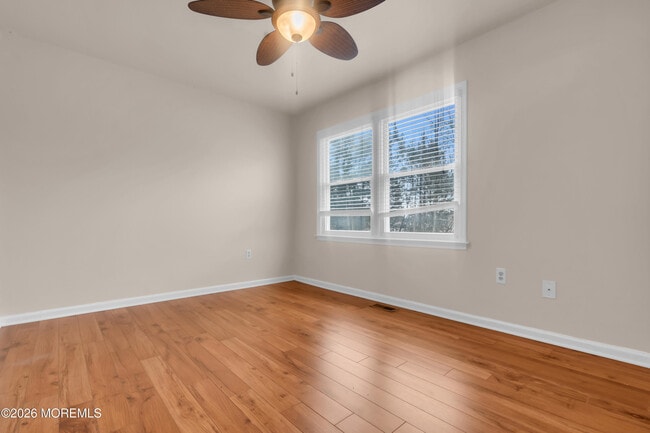 Building Photo - 30 Shilling Way