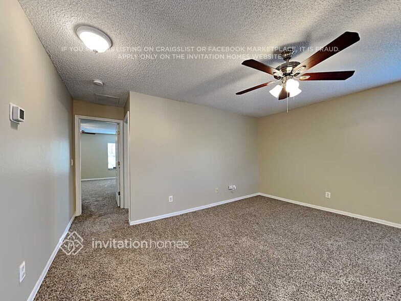 Building Photo - 15142 Quailmoor St