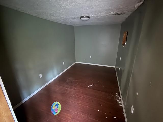 Building Photo - 419 Byng St