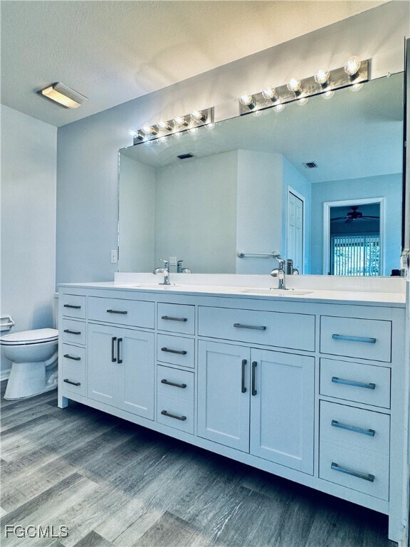 Building Photo - 1320 SE 6th Ave