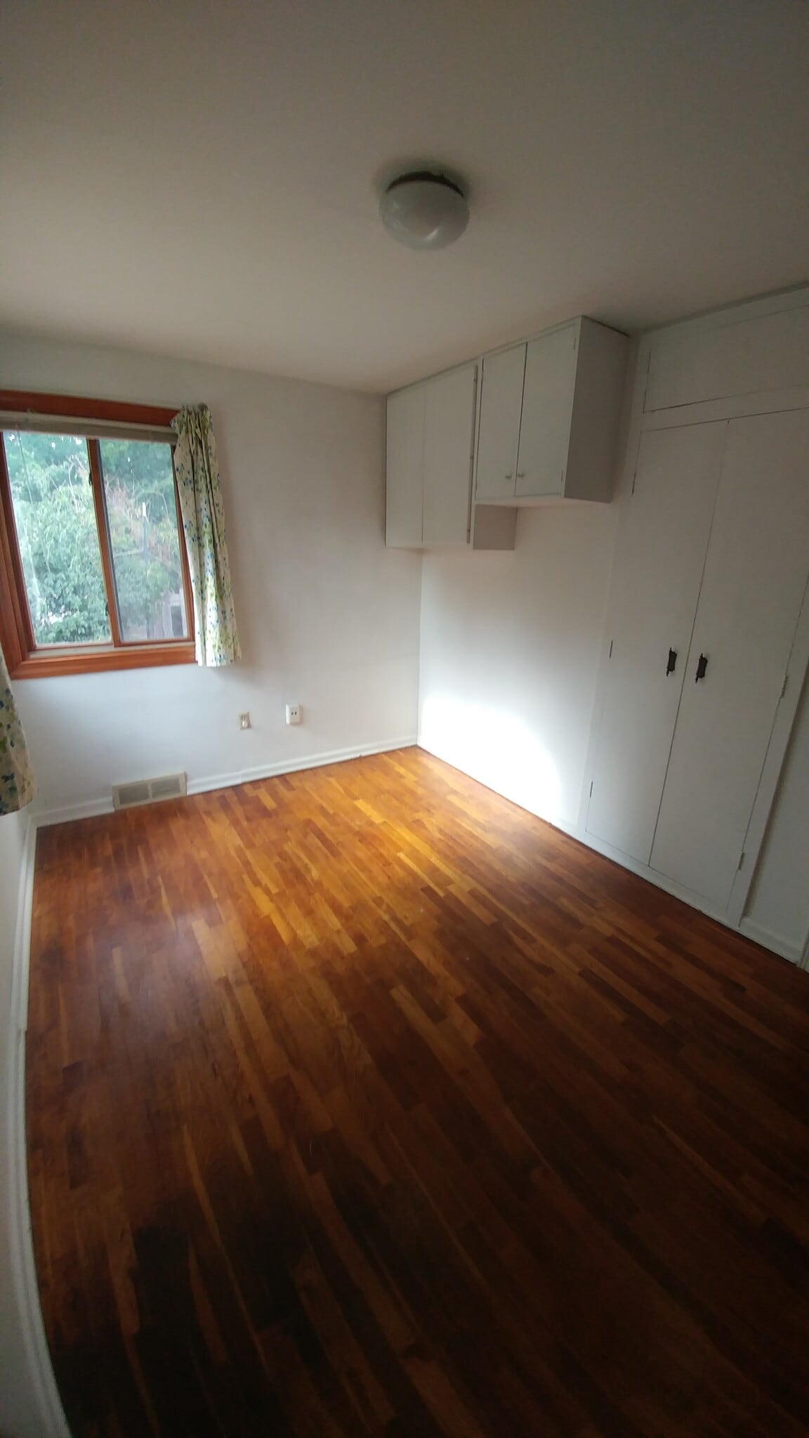 bed 2 - 1031 Quivera Cir