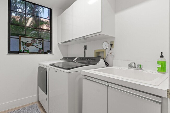 Building Photo - 2133 NW 57th St