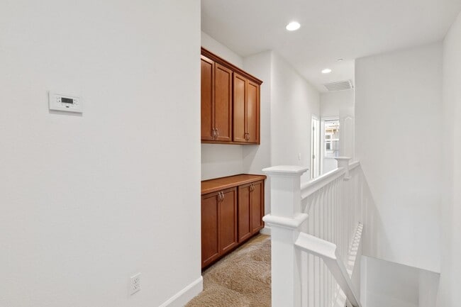 Building Photo - ELEGANTLY APPOINTED TOWNHOME IN TOSCANA PRIVATE & SECURE | NEAR GREENBELT!