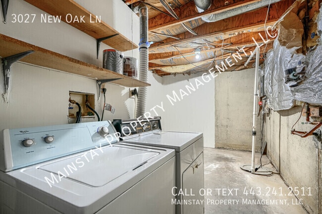 Building Photo - 3027 New Oak Ln