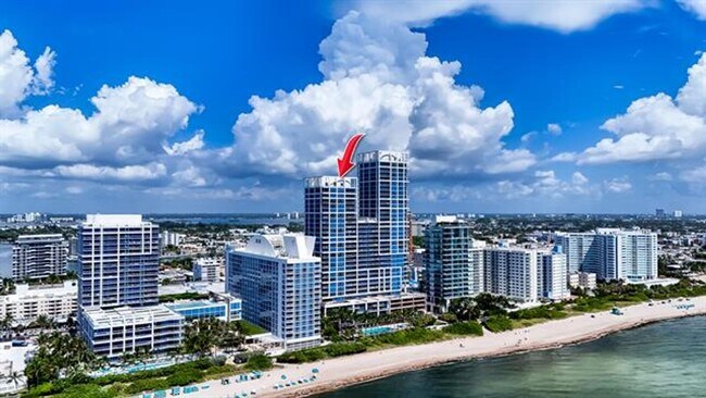 Building Photo - 6899 Collins Ave