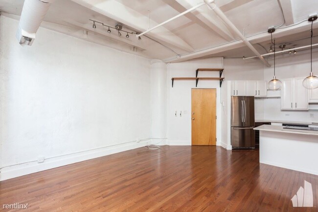 Building Photo - 2 br, 1 bath Condo - 801 S Wells St