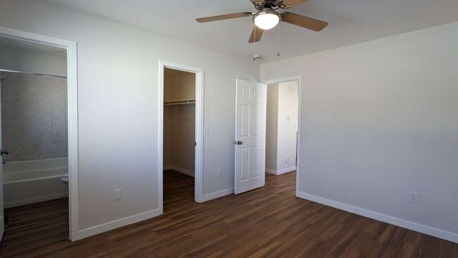 Building Photo - 1632 Manitou Blvd