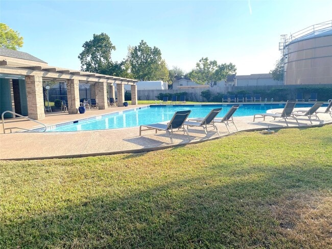 Building Photo - 3166 Windchase Blvd