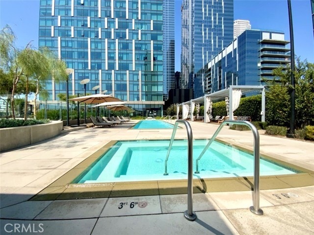 Building Photo - 889 Francisco St