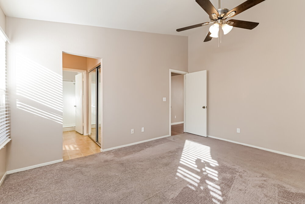 Building Photo - 6125 Wild Berry Dr