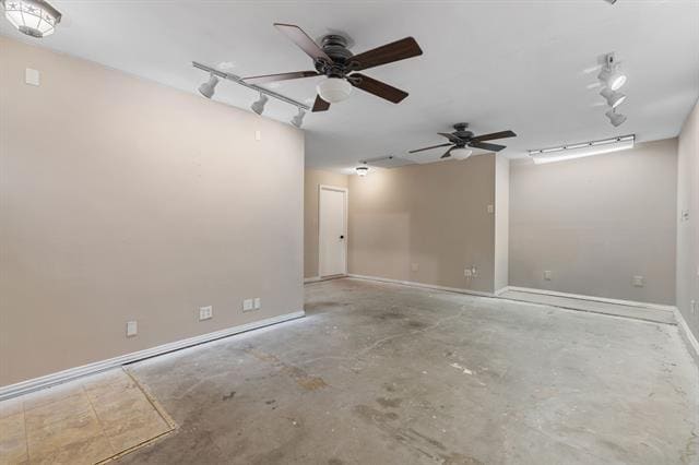 Building Photo - 5588 Squires Dr