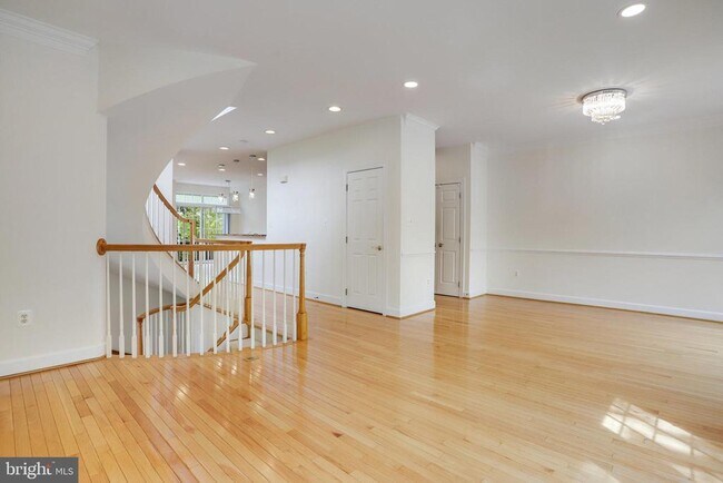 Building Photo - 141 Herndon Mill Cir