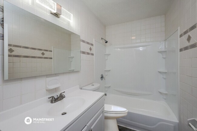 Building Photo - 1712 Star Rest Dr