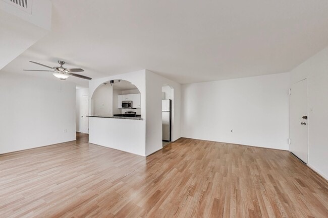 Building Photo - 2BD/1BA in Bethesda Park - Feeds to WJ HS - Great location - Close to Walter Reed & METRO