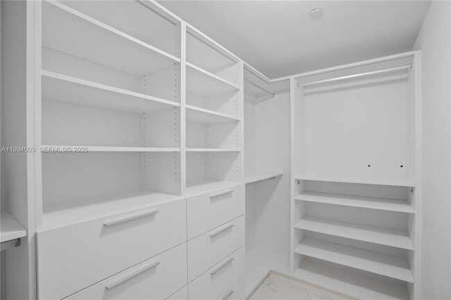 Building Photo - 16385 Biscayne Blvd