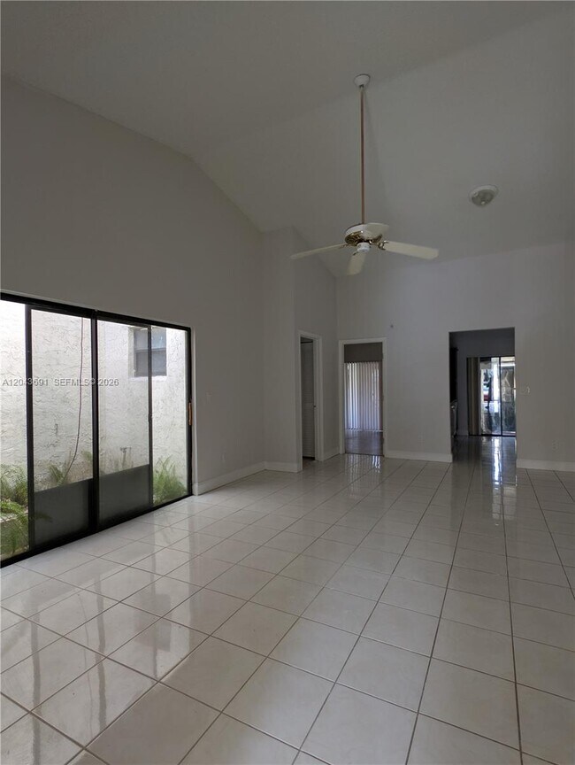 Building Photo - 7502 NW 33rd St