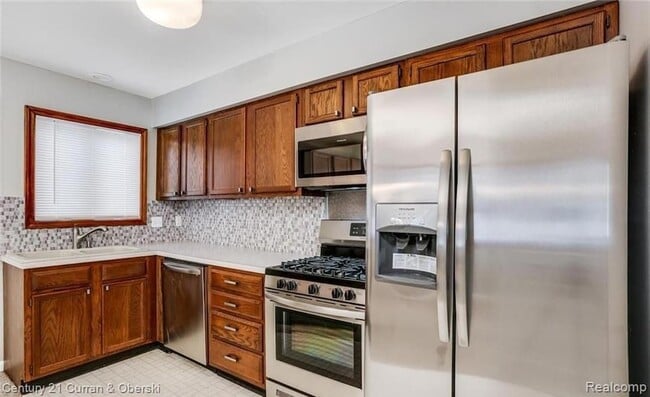 Building Photo - 11328 Kingsley Dr