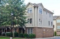 Building Photo - 1339 Oakview Rd
