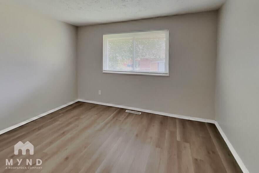 Building Photo - 1739 Pickering Dr