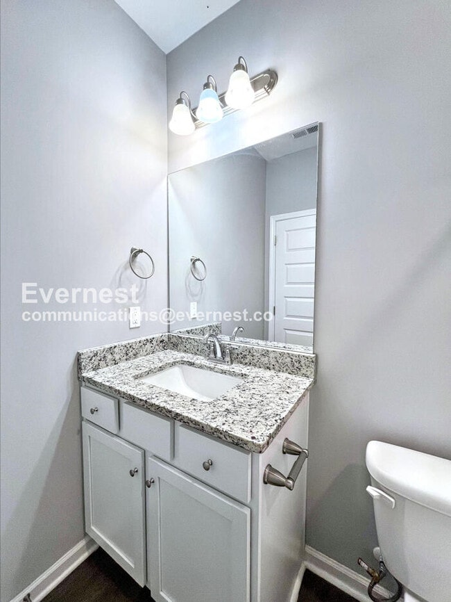 Building Photo - 1413 Pipeline Ave