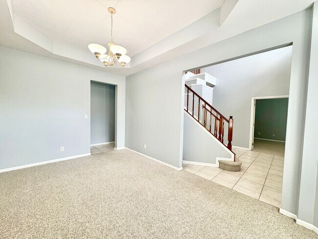 Building Photo - 4/3.5 Home at Eagle Lending