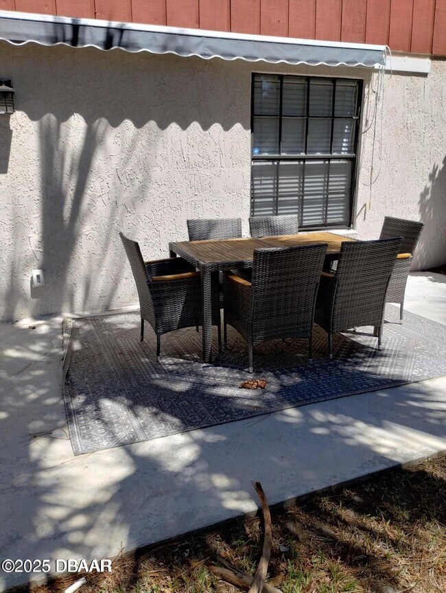 Building Photo - 962 Stonybrook Cir