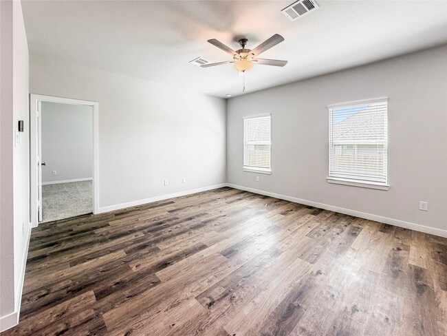 Building Photo - 11979 Wisteria Mdws Dr