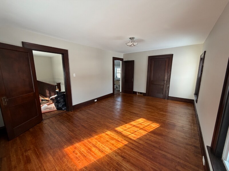 Building Photo - 14 Wheelwright Rd