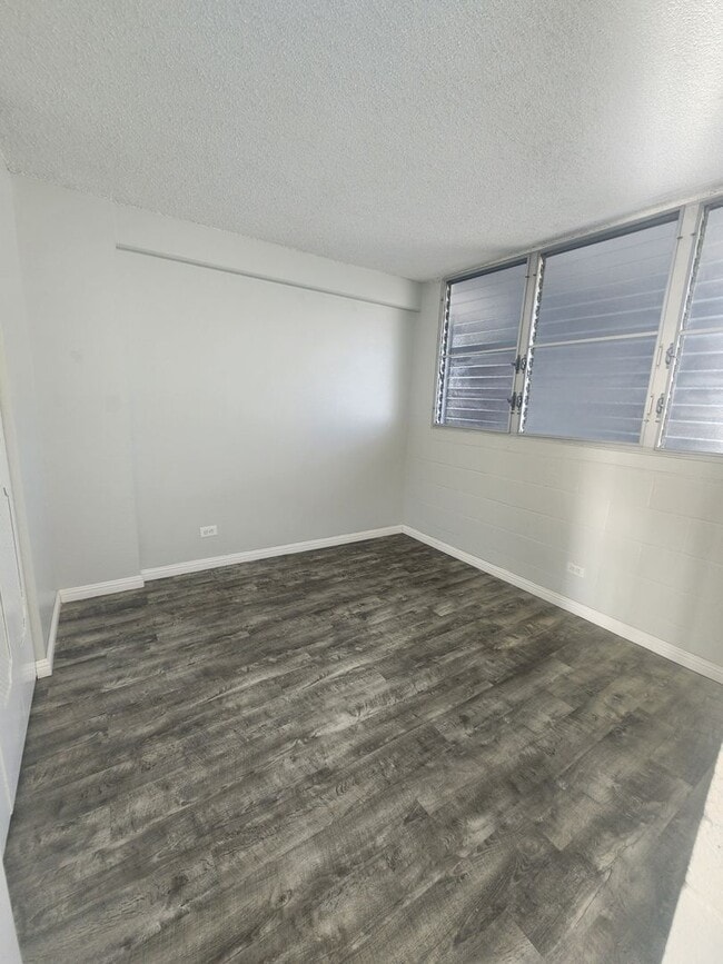 Building Photo - 2302 Kauhale #806