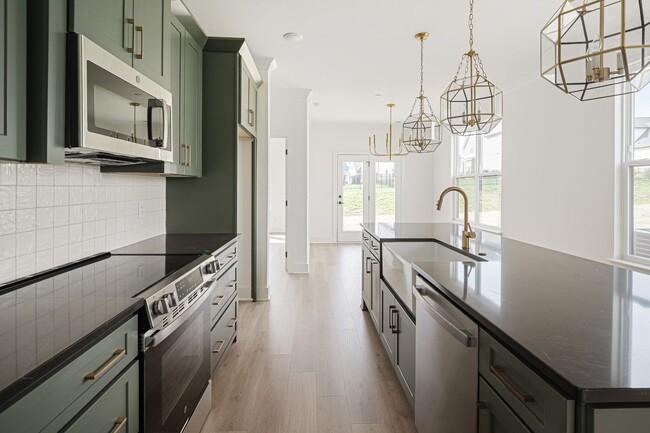 Building Photo - 3049 Inman Dr