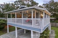 Building Photo - 1816 W Flora St