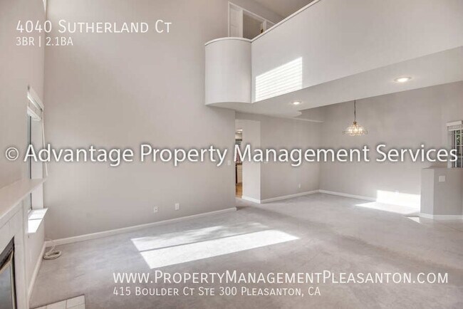 Building Photo - 4040 Sutherland Ct