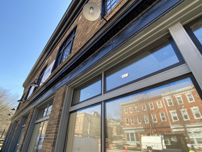 Building Photo - 1509 E Baltimore St