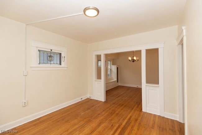 Building Photo - 1598 Alameda Ave