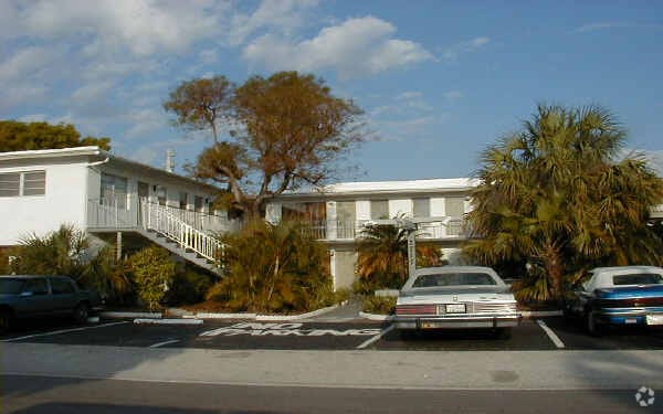 Front View - Middle River Apartments