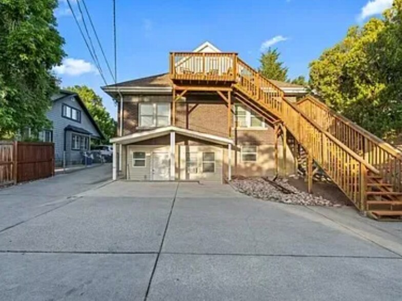 Building Photo - 460 S 1200 E