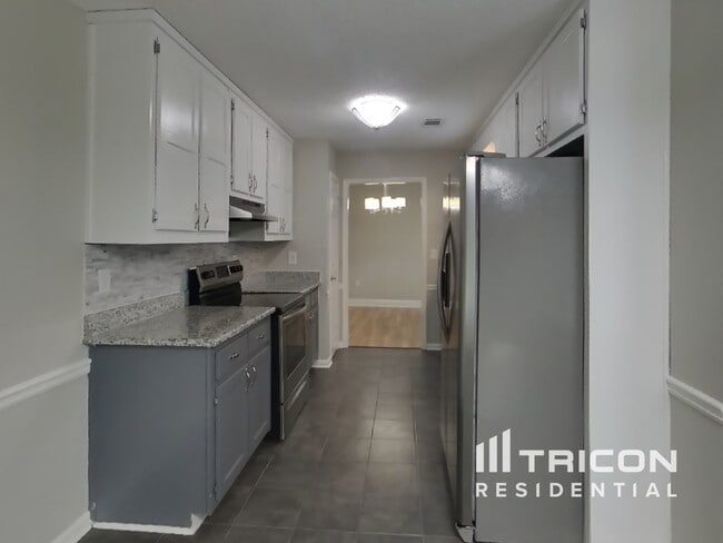 Building Photo - 2875 Brookton Ln SE