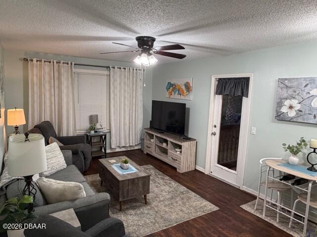 Building Photo - 1401 S Palmetto Ave